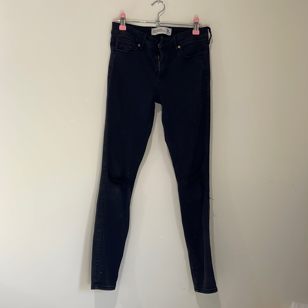 ABERCROMBIE & FITCH BLACK JEGGINGS 🖤